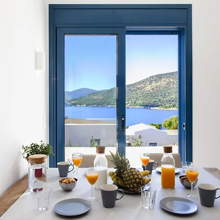 Villa Alma Lefkada- Sea Front *