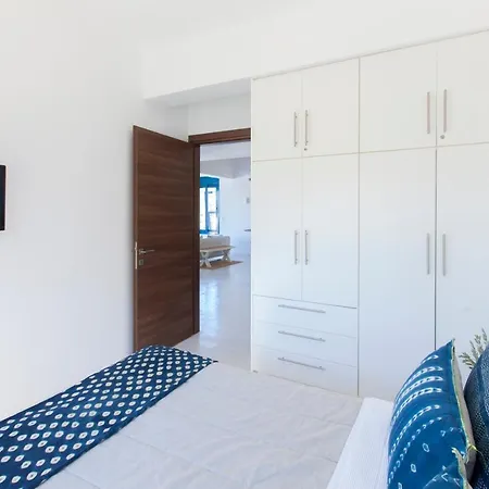 Alma Lefkada- Sea Front Villa *