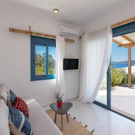 Alma Lefkada- Sea Front *