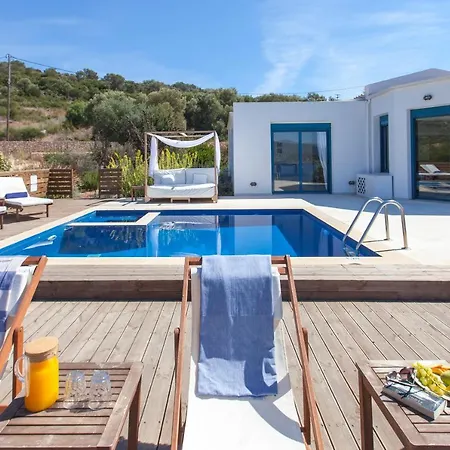 Alma Lefkada- Sea Front Villa *